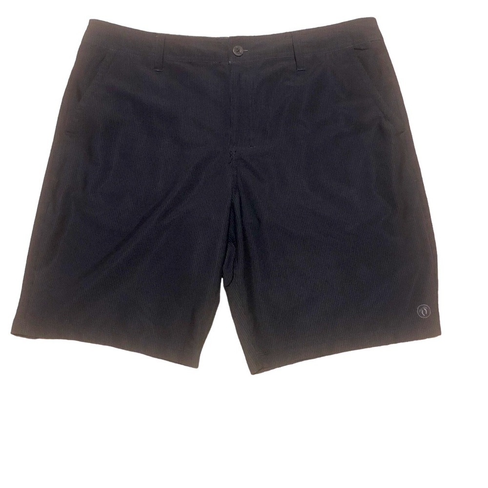 Hang Ten Shorts Pin Stripe Pattern Flat Front Pockets Surfing Casual Activewear